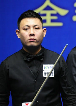 台上发光发 台上发光发